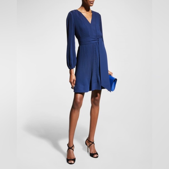 Milly
Liv Pleated Dress - Picture 3 of 6